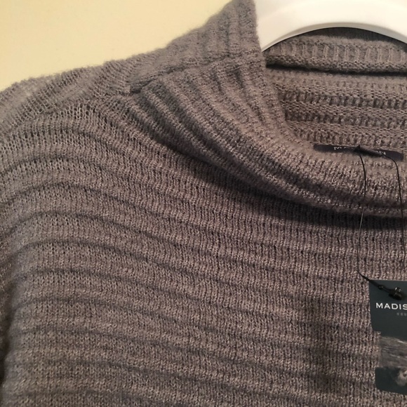 Madison Gray Mockneck Ottoman Sweater Size M L XL - Picture 11 of 11
